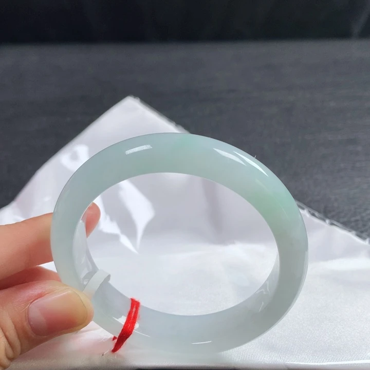 翡翠未镶嵌手镯53圈