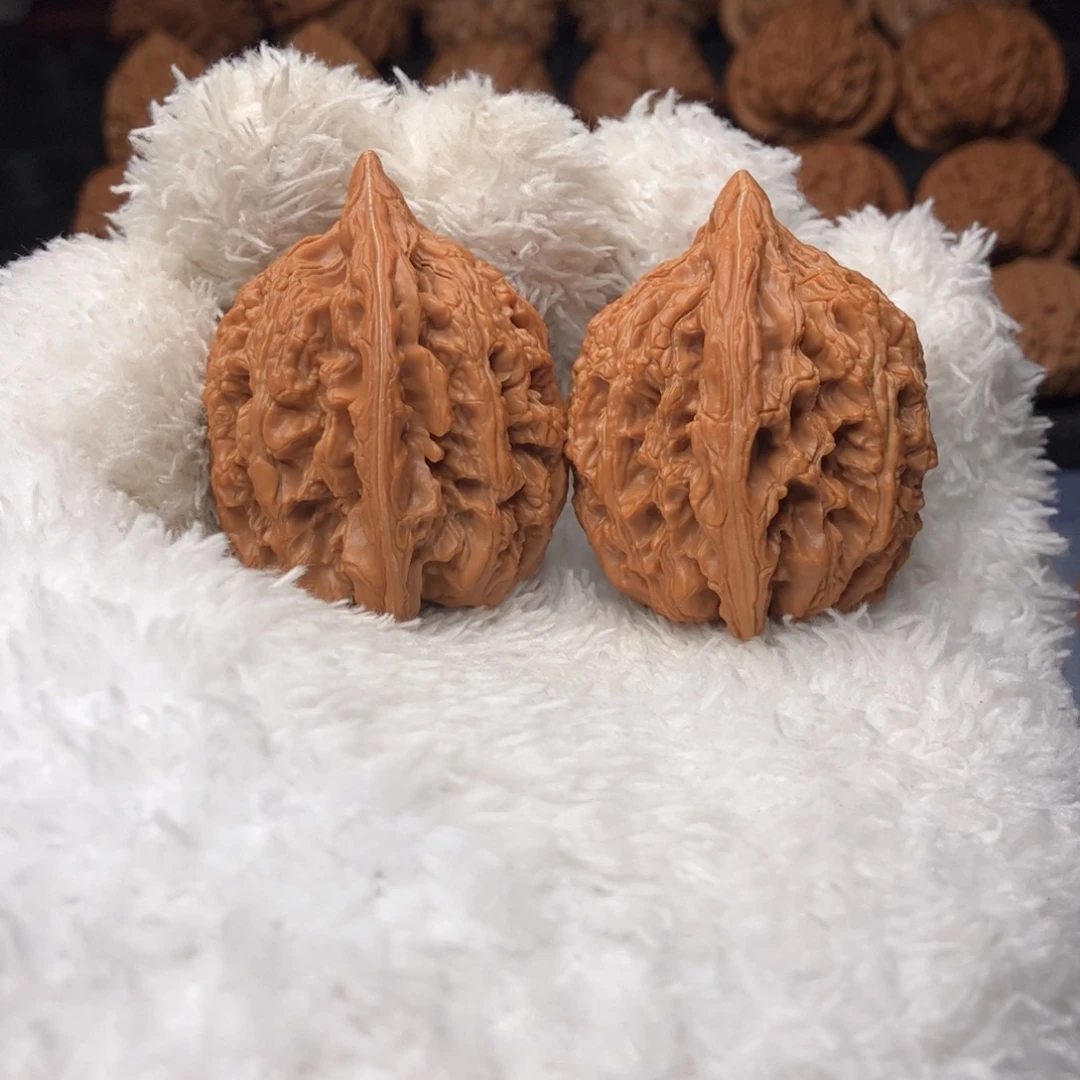 文玩核桃把件九龙筋42