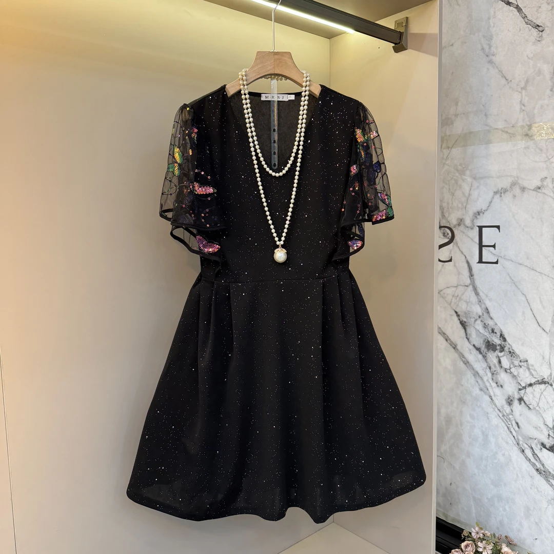 2025欧洲站重工亮片蝴蝶刺绣飞飞袖撒星收腰大码连衣裙9983