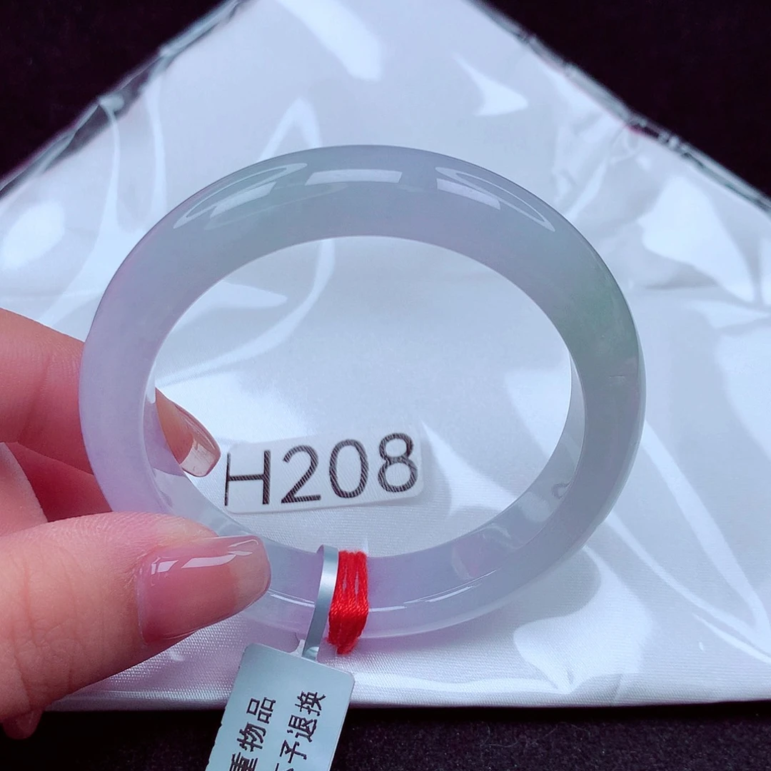 翡翠手镯未镶嵌天然缅甸