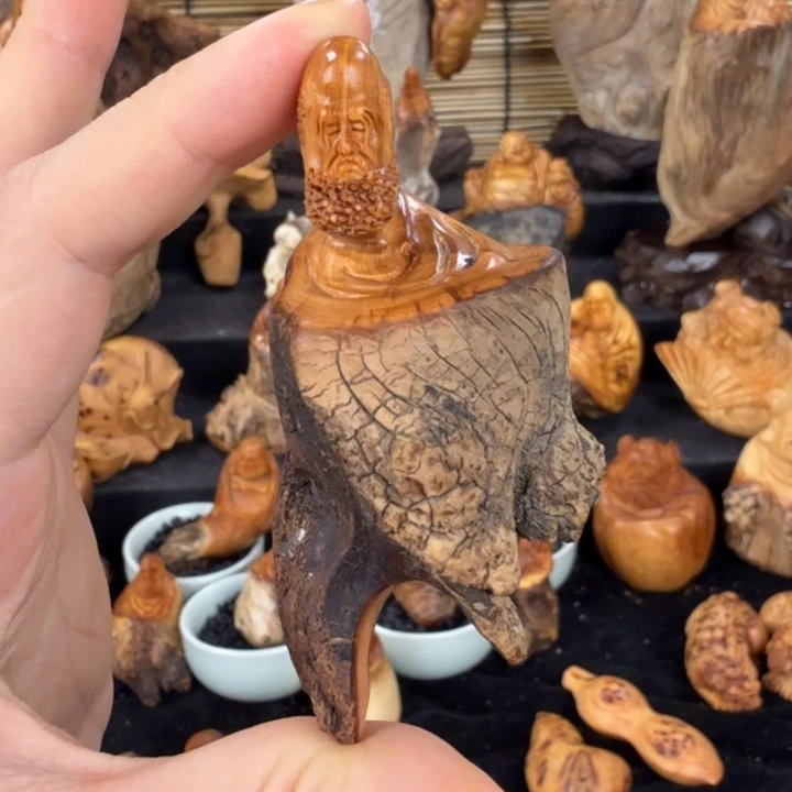 柏木（崖柏）手把件