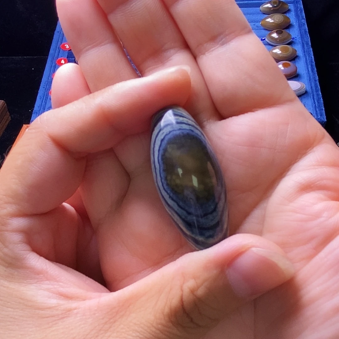 、****未镶嵌颈饰玛瑙/玉髓