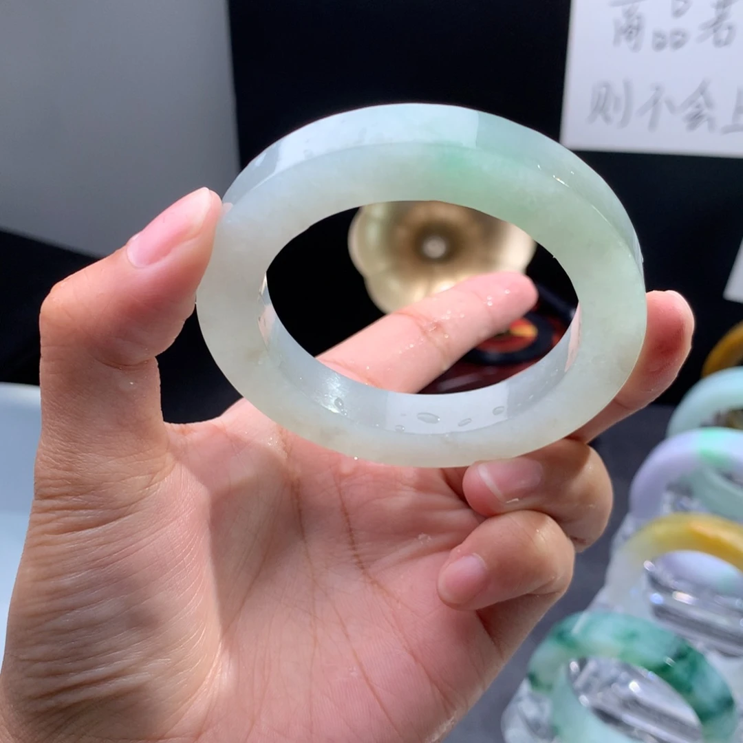 未镶嵌手镯套装定制翡翠