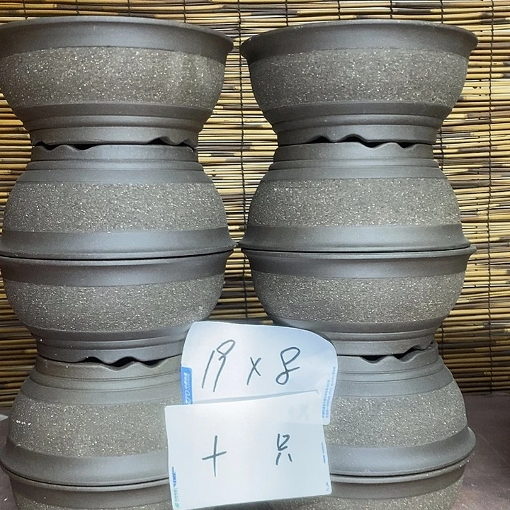 花盆紫砂我在外面