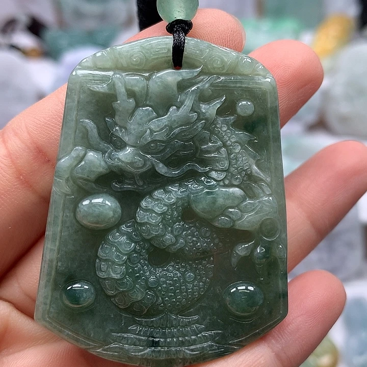 翡翠未镶嵌颈饰仿古龙行天下福利