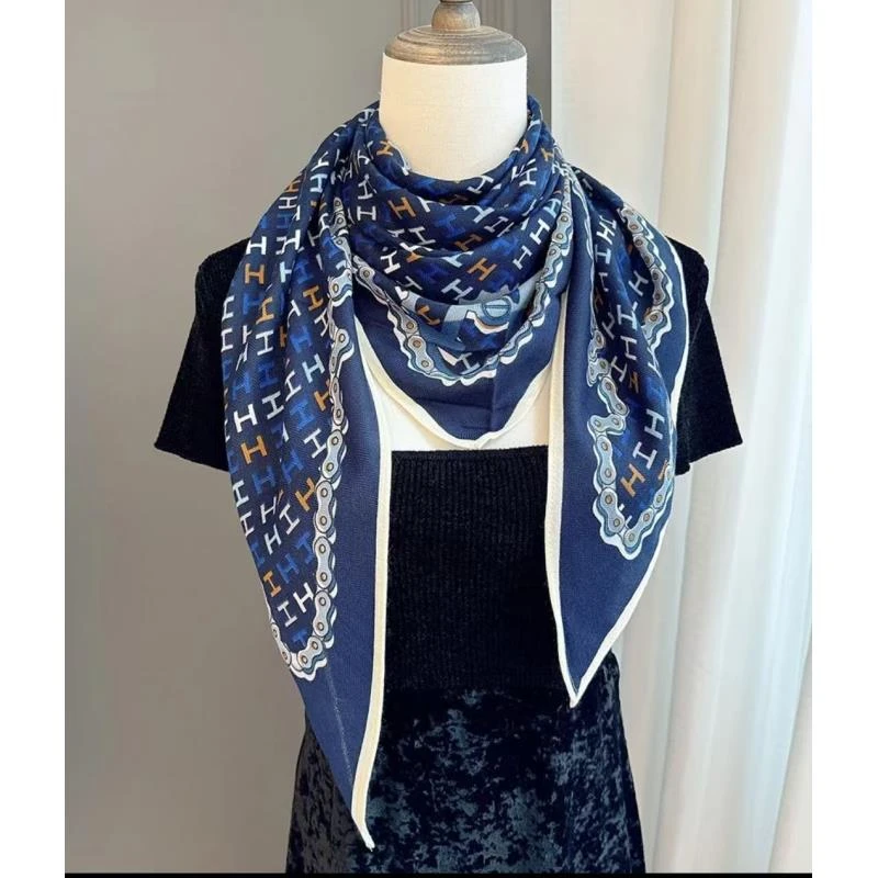 2025新款时尚波点山茶花丝巾春秋夏季三角巾领巾百搭围脖(399)