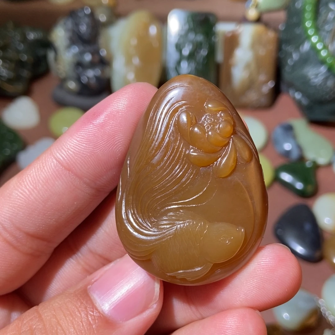 和田玉未镶嵌挂件