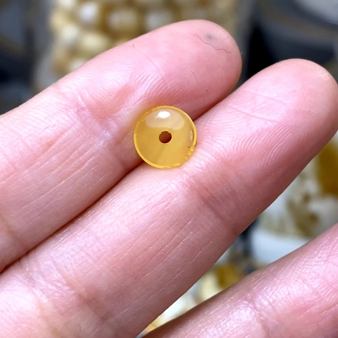 裸石琥珀未镶嵌刘*官蜜蜡隔片