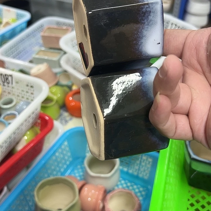 微瑕陶瓷花盆满9.9发
