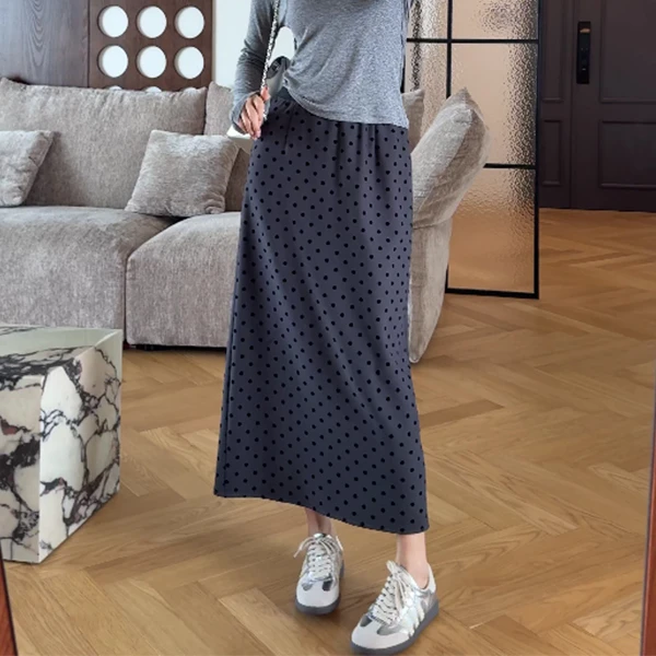 【一比Eby】波点植绒半身裙气质包臀裙宽松百搭长款秋冬长裙241609#