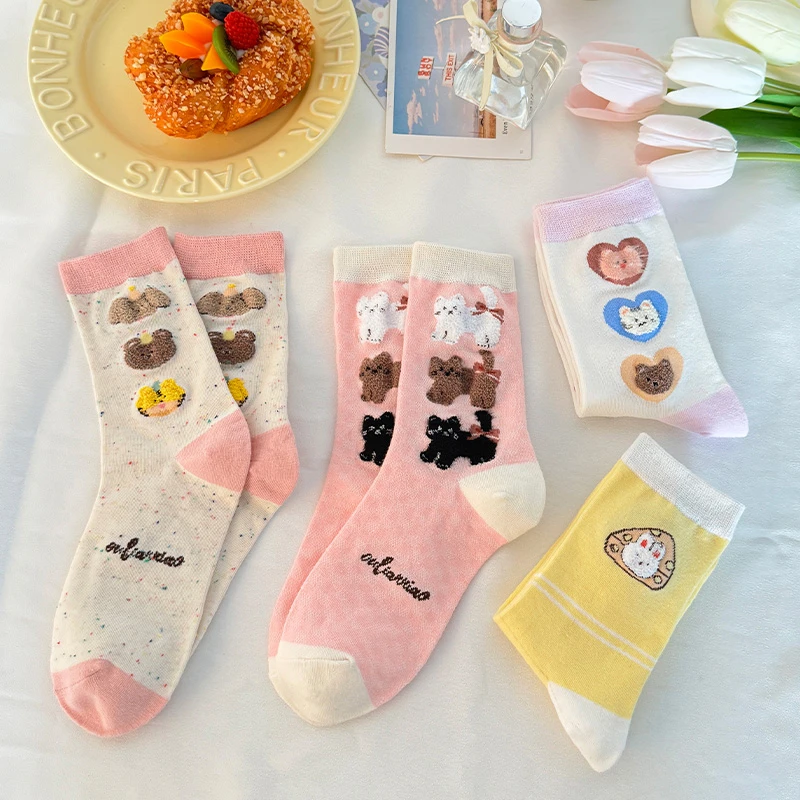 男秋冬新款加绒白色爆款可爱中筒袜夏季薄款猫咪透气粉色袜子女