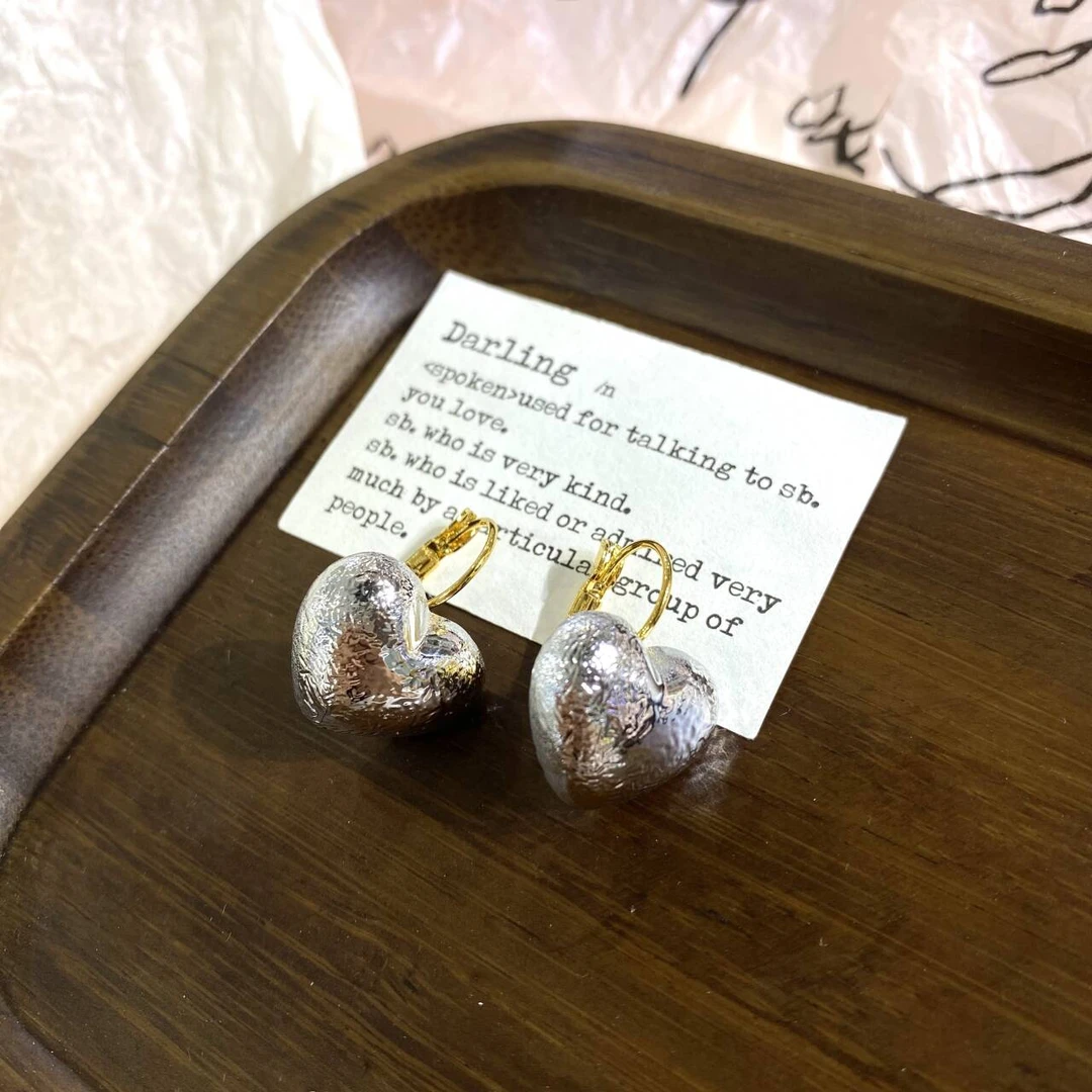 铜合金耳饰 拉丝金属爱心耳饰 8860