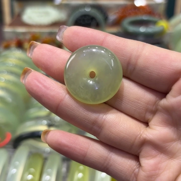 岫玉未镶嵌手镯天然