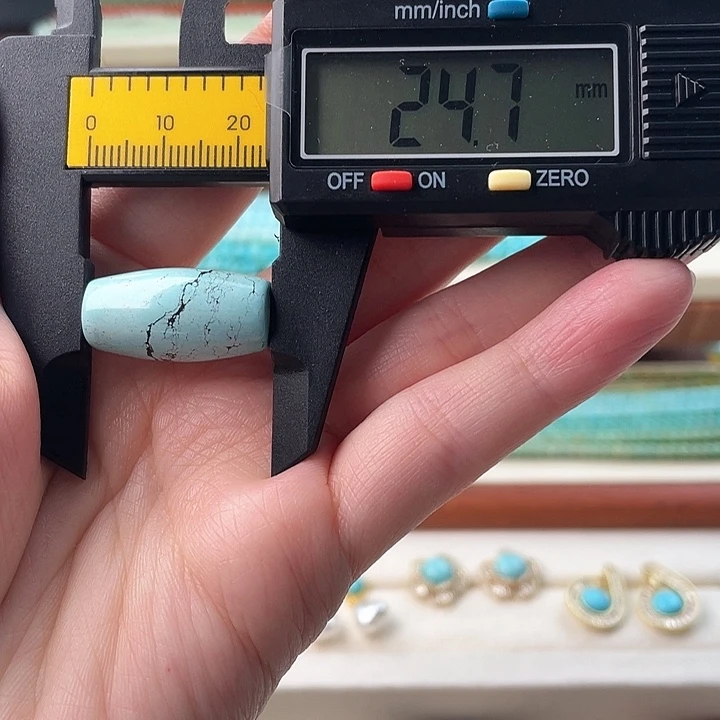 绿松石未镶嵌桶珠配饰