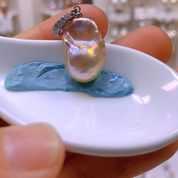 淡水珍珠颈饰合金