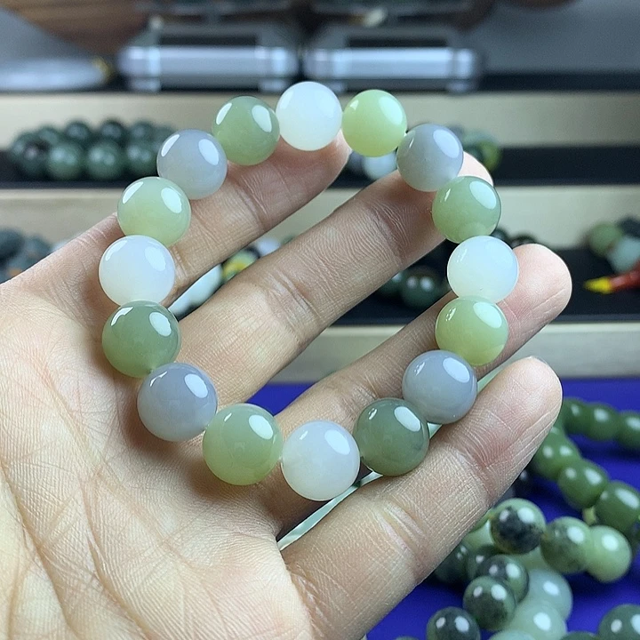 和田玉手串未镶嵌