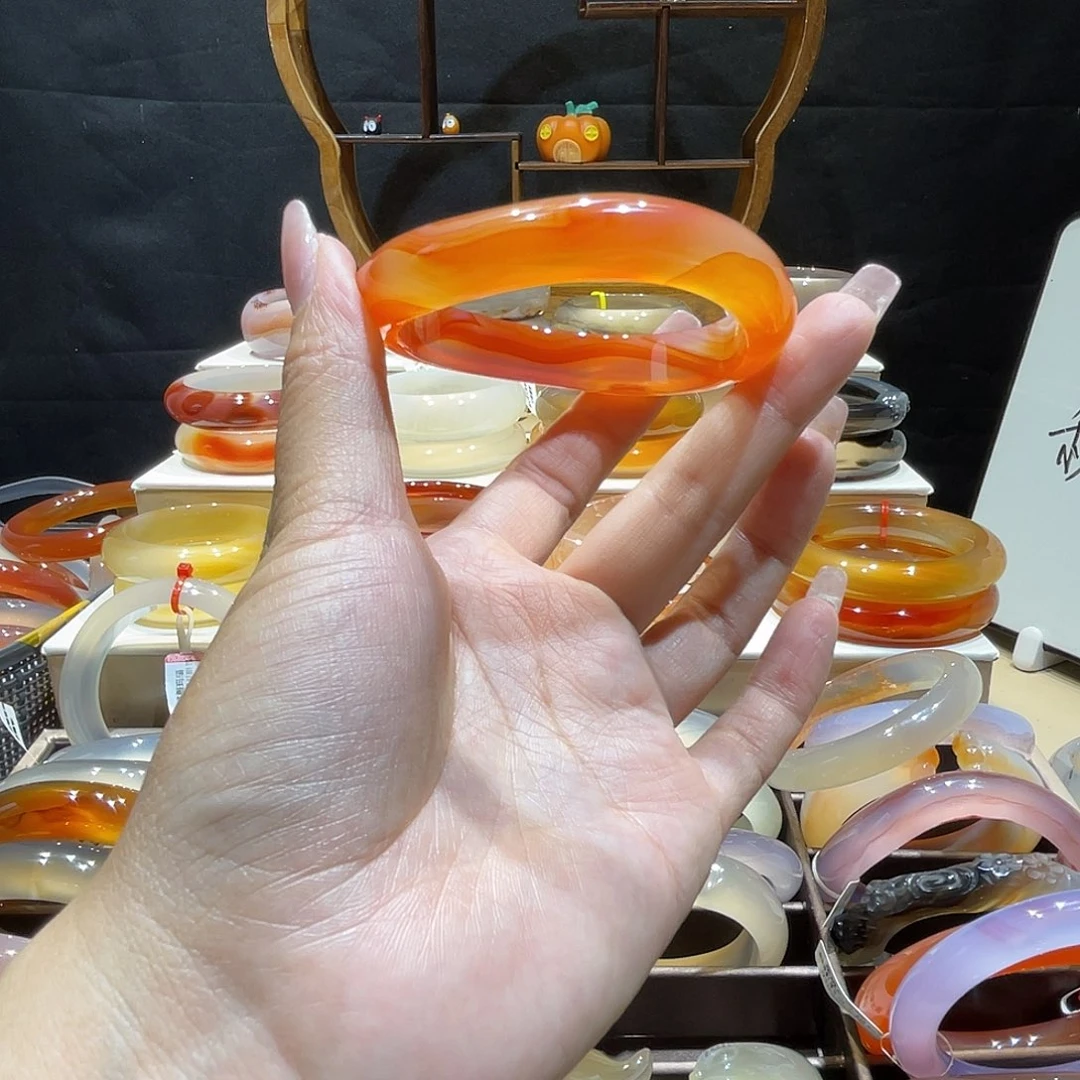 玛瑙/玉髓未镶嵌手镯