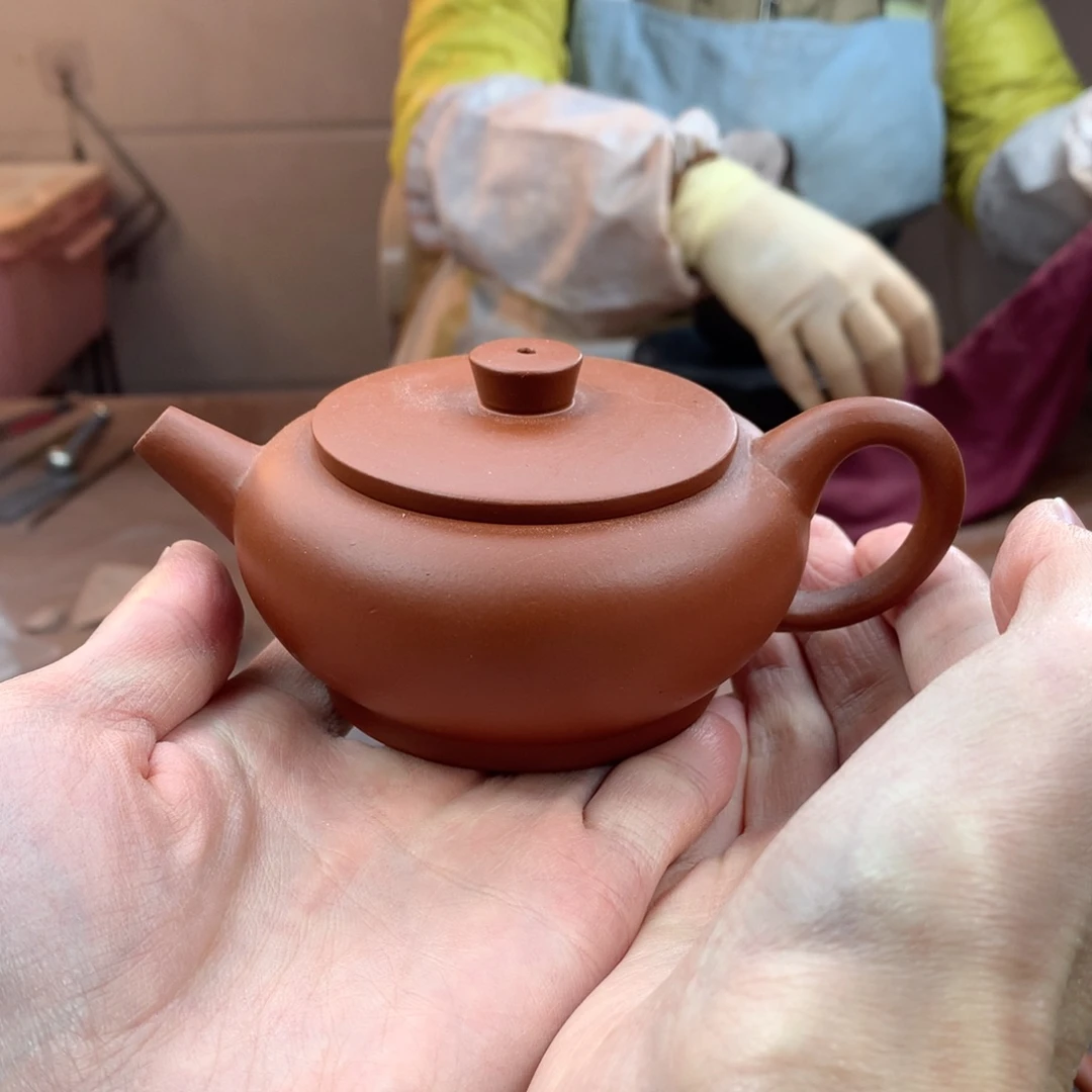 茶壶紫砂巨轮 朱泥 140cc 周宜君
