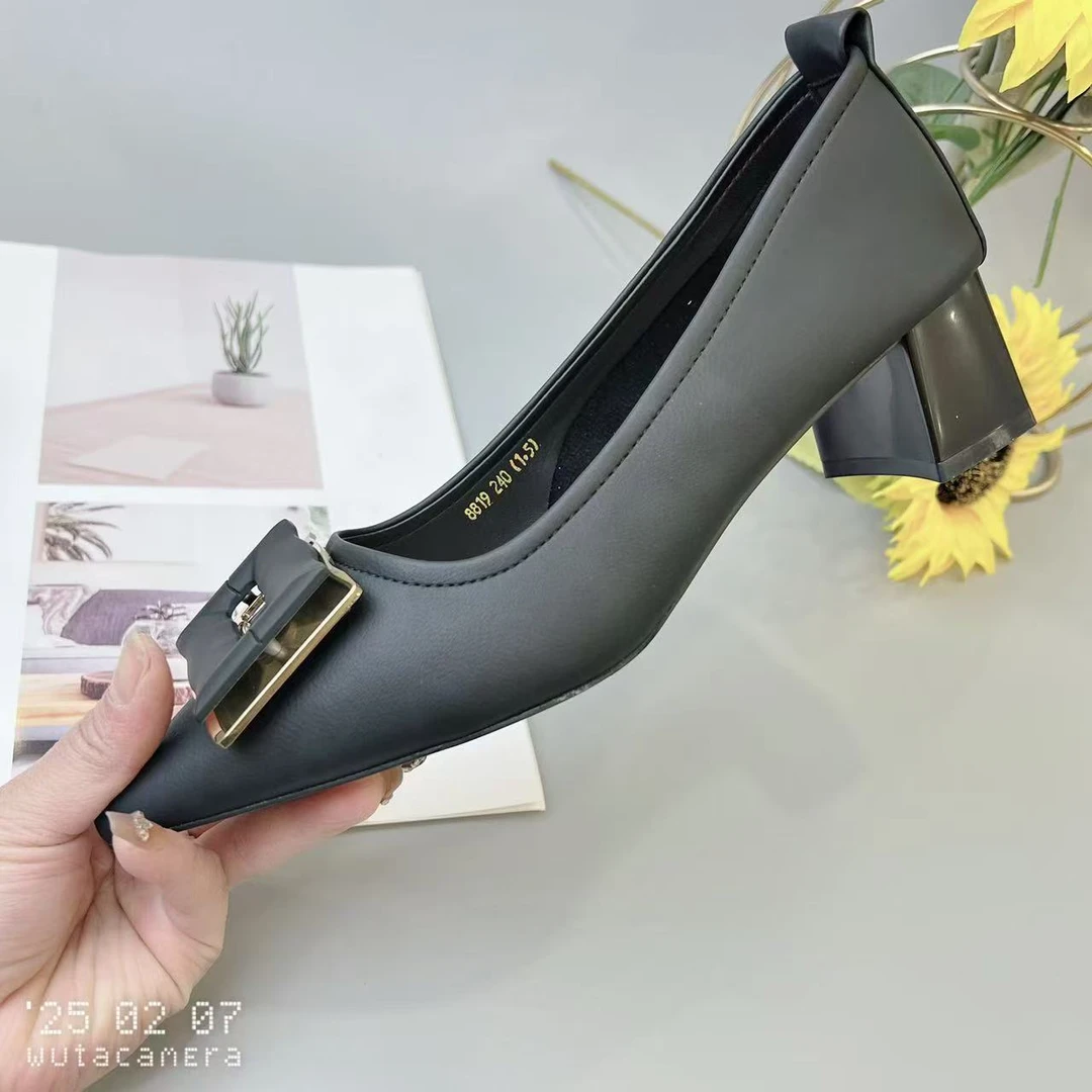 8819 新款法式浅口高跟鞋女粗跟尖头百搭单鞋