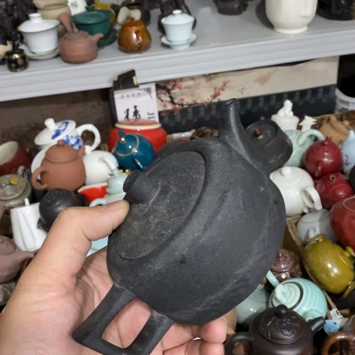 陶瓷艺术品及艺术壶