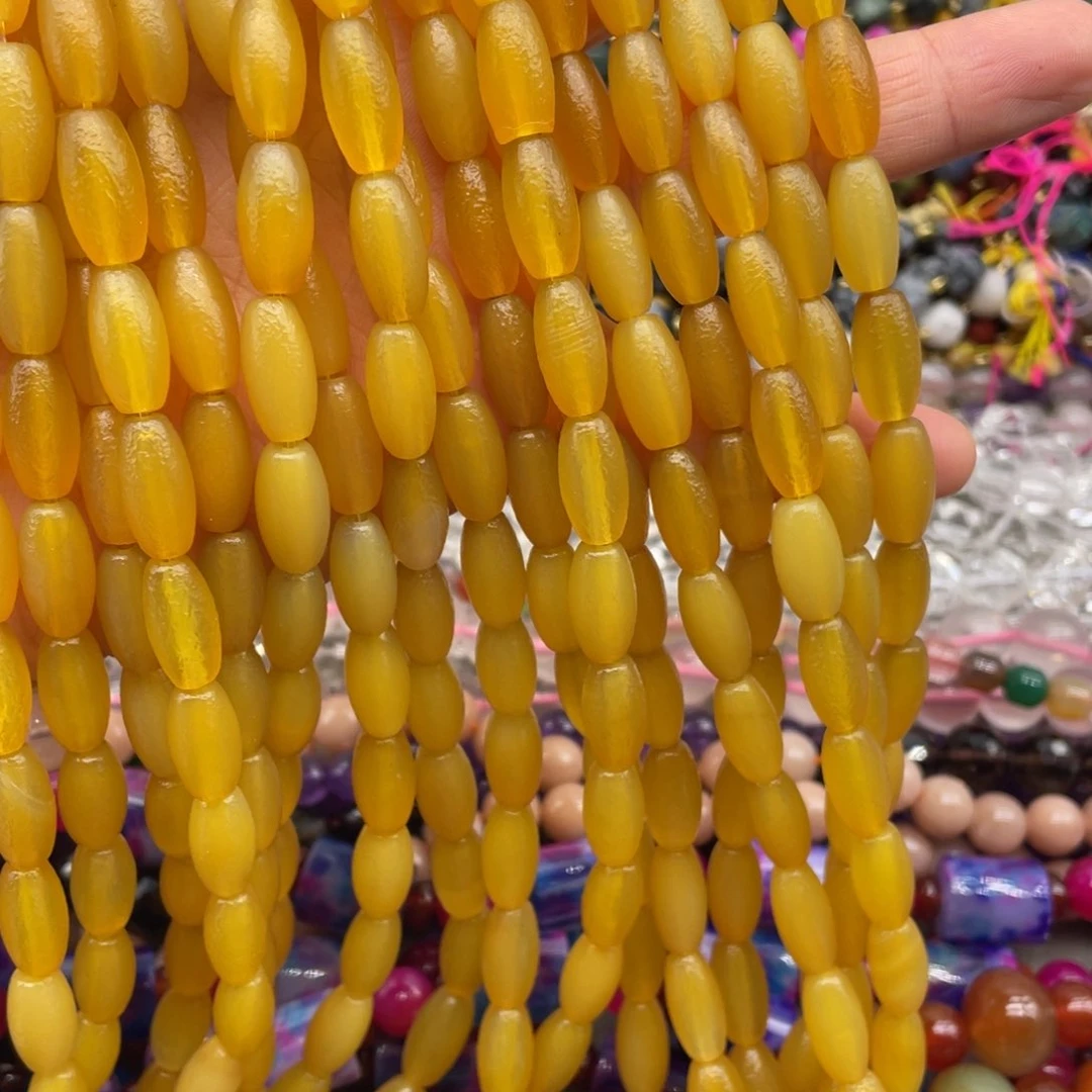 玛瑙/玉髓珠宝半成品未镶嵌包浆老玛瑙鸡油黄15-8m一条