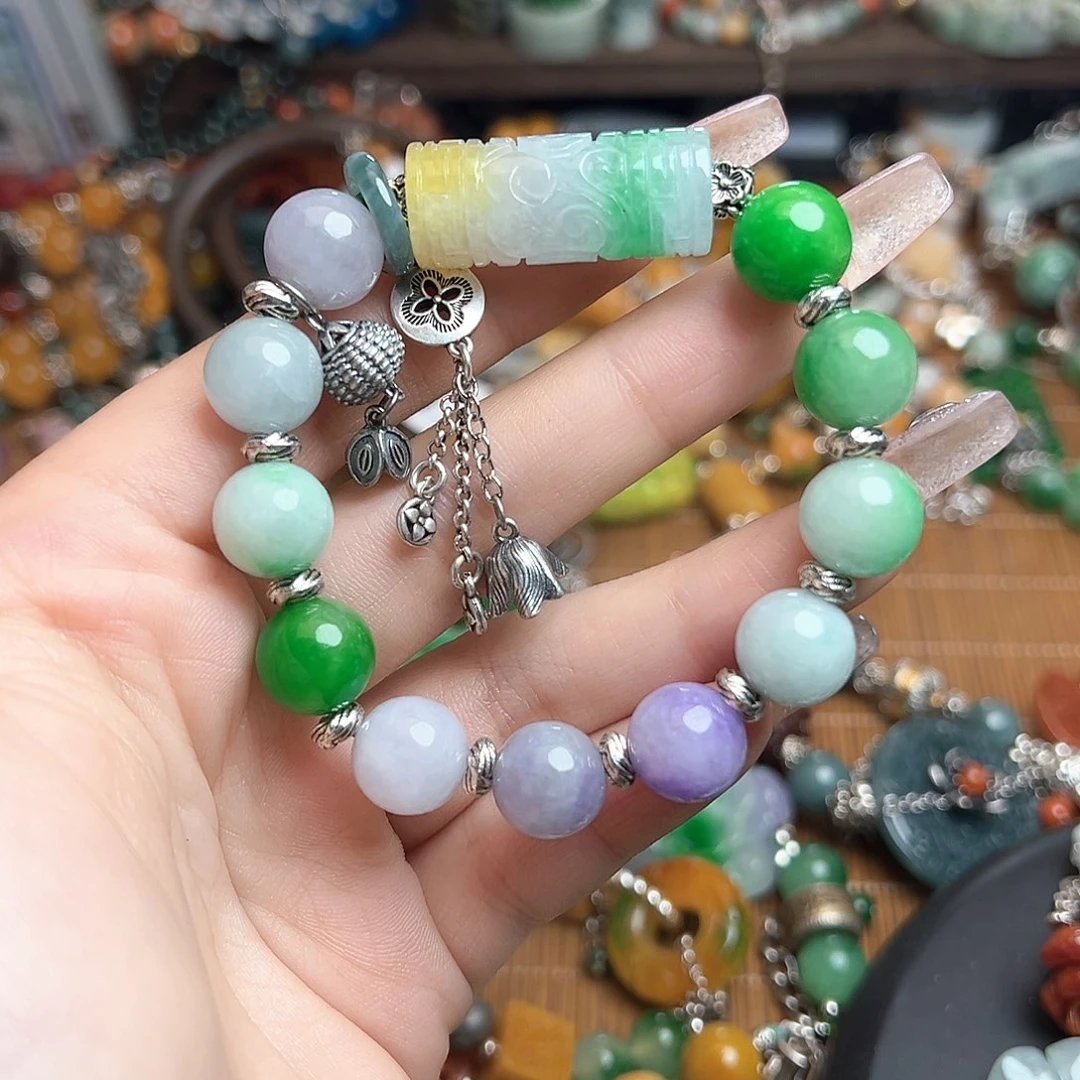 翡翠未镶嵌颈饰芷**暗吊坠