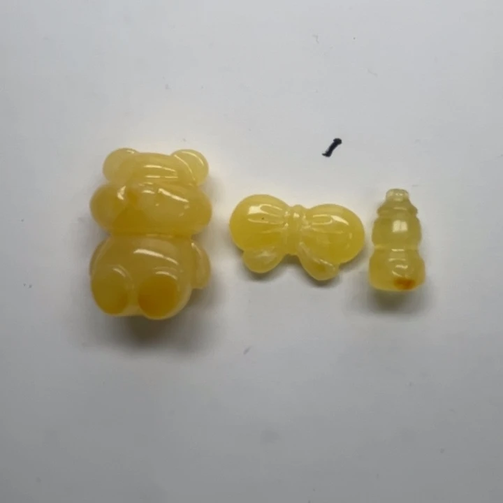 裸石琥珀未镶嵌贾***?天然蜜蜡配件