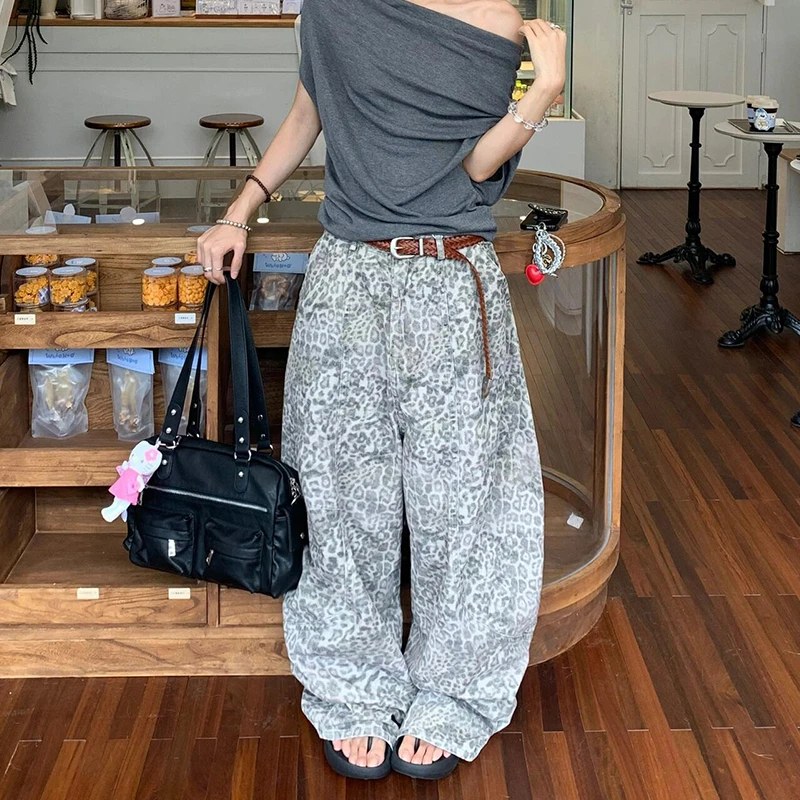 微胖mm美式复古豹纹弯刀牛仔裤女秋季新款街头宽松廓形显瘦阔腿裤