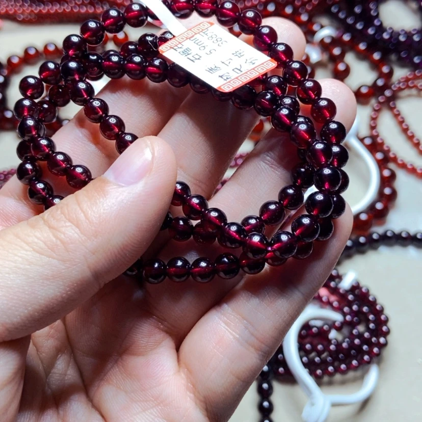 【闪购商品】未镶嵌手链石榴石A****?