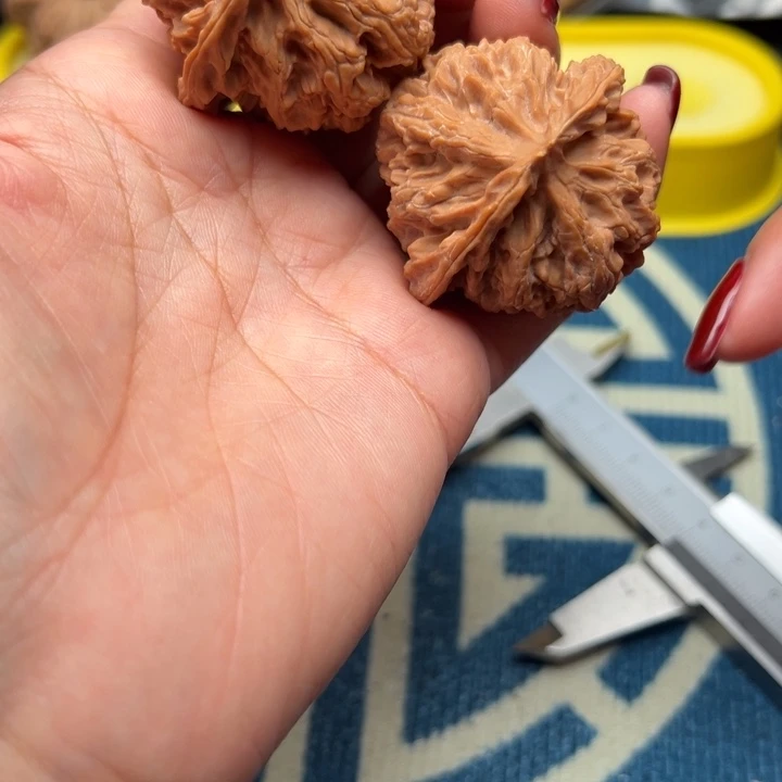 吊坠桃核，瀅文玩苹果园