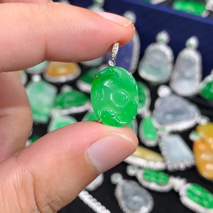 翡翠18K金镶嵌吊坠(不含链)