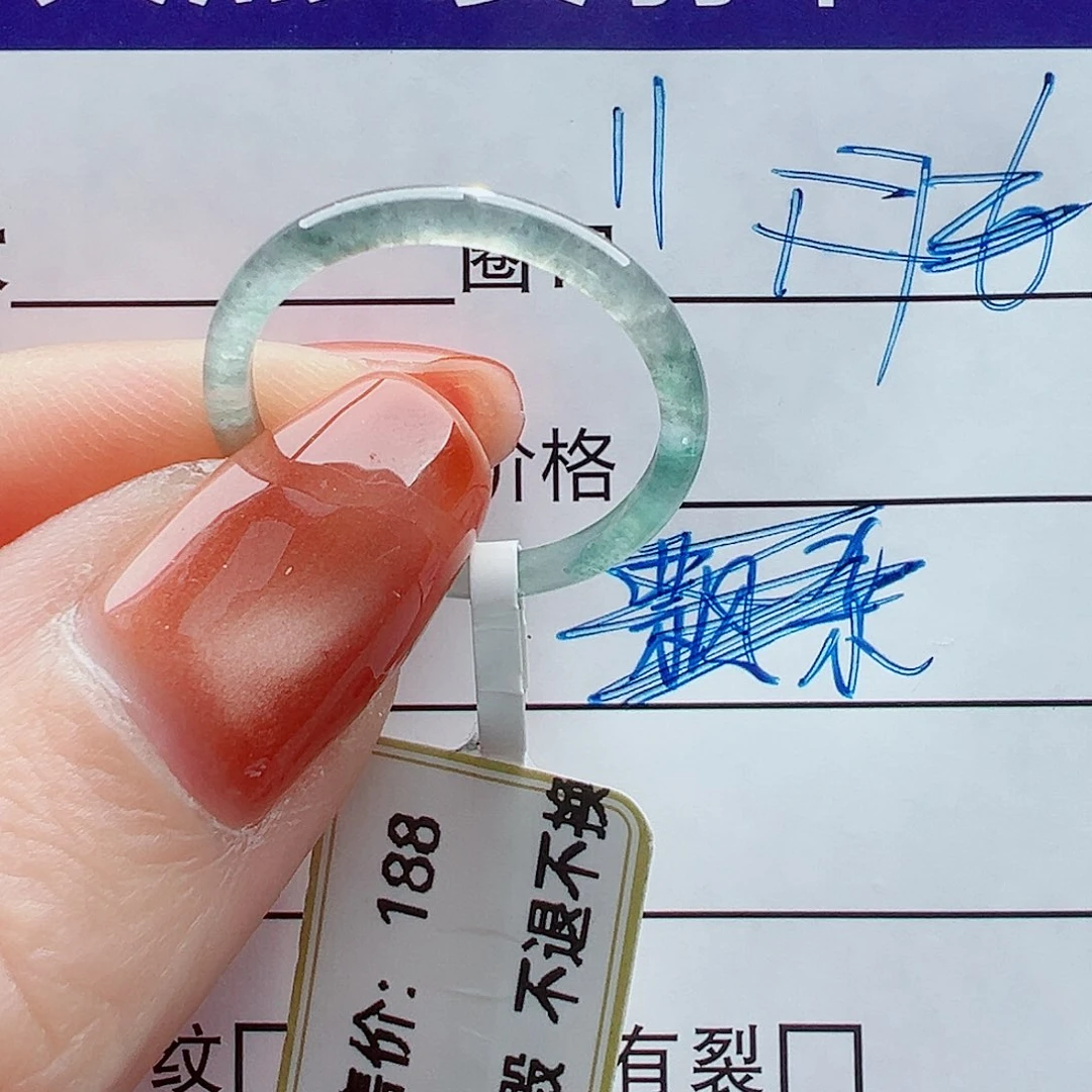 萌***ξ翡翠未镶嵌戒指戒圈