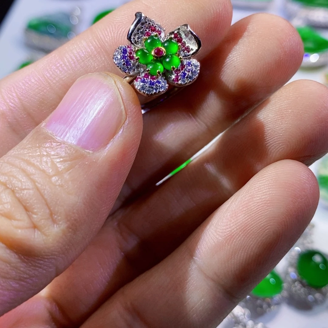 翡翠银S925镶嵌颈饰