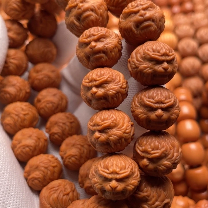 猴头核桃吊坠不**此斗战胜佛