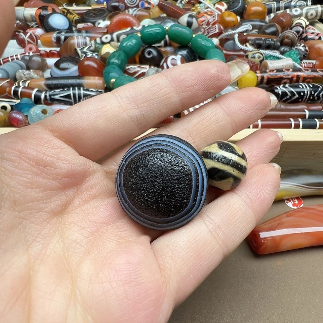 玛瑙/玉髓未镶嵌珠宝半成品