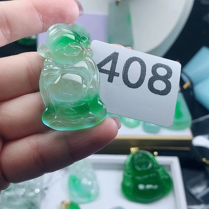翡翠未镶嵌吊坠(赠链)