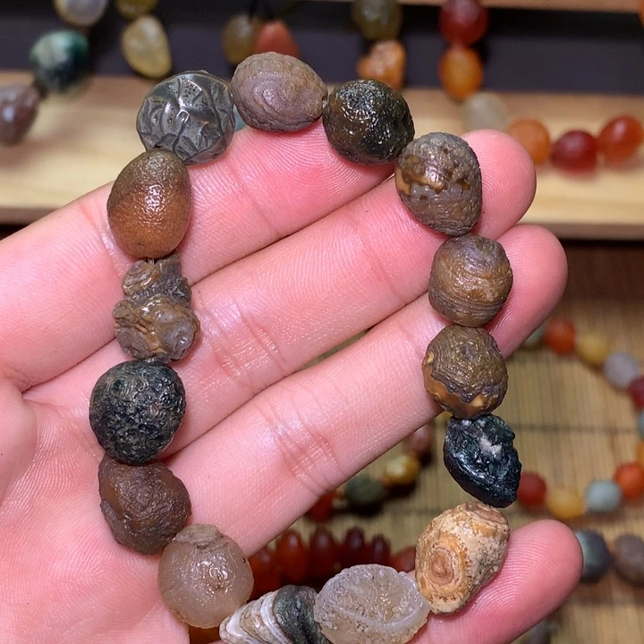 石英质玉手链未镶嵌