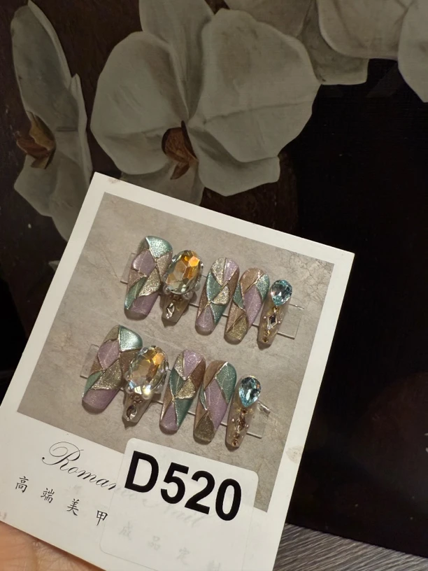 D520.纯手工穿戴甲（24）