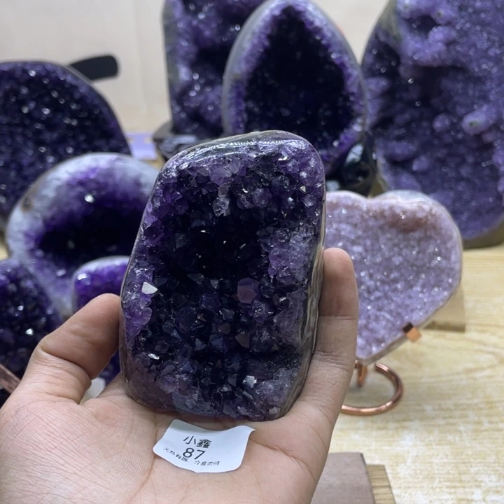 未镶嵌大型摆件（非配饰）紫晶
