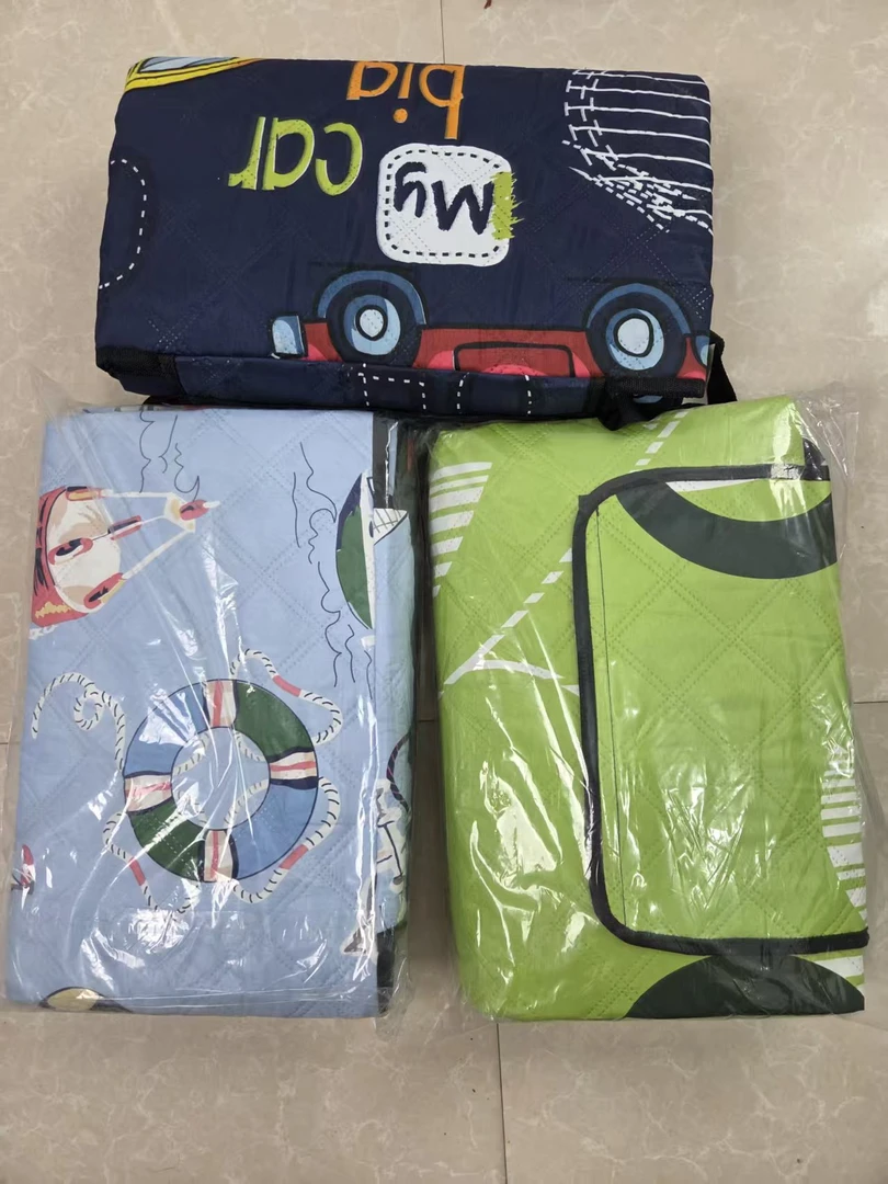 铝膜地垫！防潮防烫！可爱图案户外可折叠防水野餐垫加厚