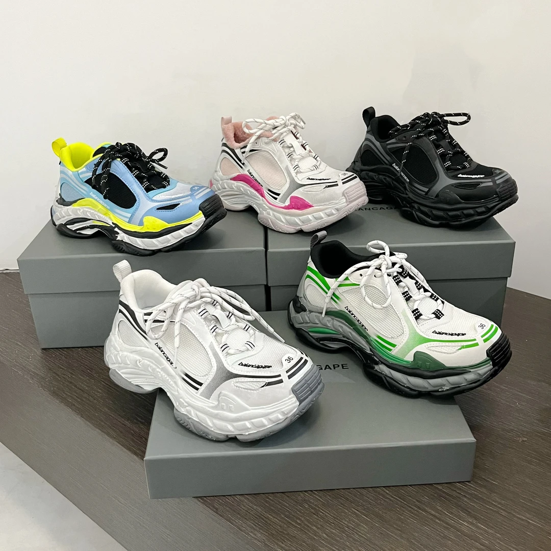 2026年早春新款老爹鞋女新款厚底松糕小个子做旧擦色拼色运动鞋潮