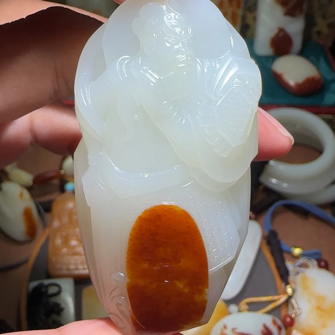 *****和田玉未镶嵌颈饰