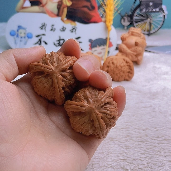 把件文玩核桃人**常三棱