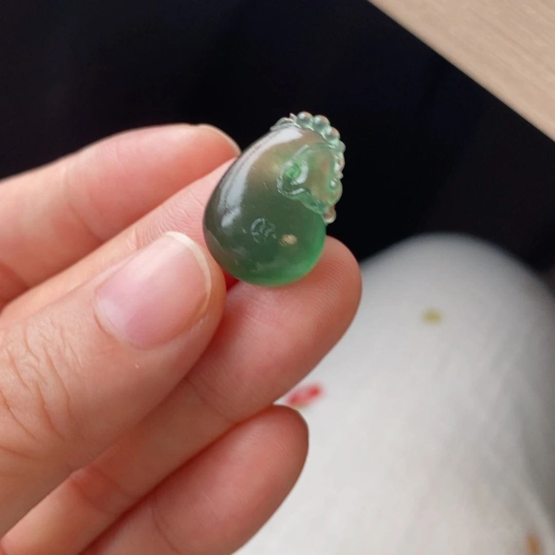 定制翡翠未镶嵌钱袋子