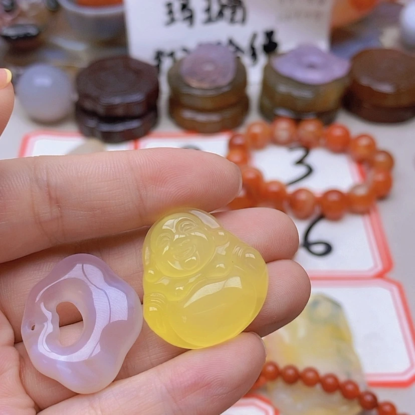 【闪购商品】玛瑙/玉髓未镶嵌珠宝半成品顺**水