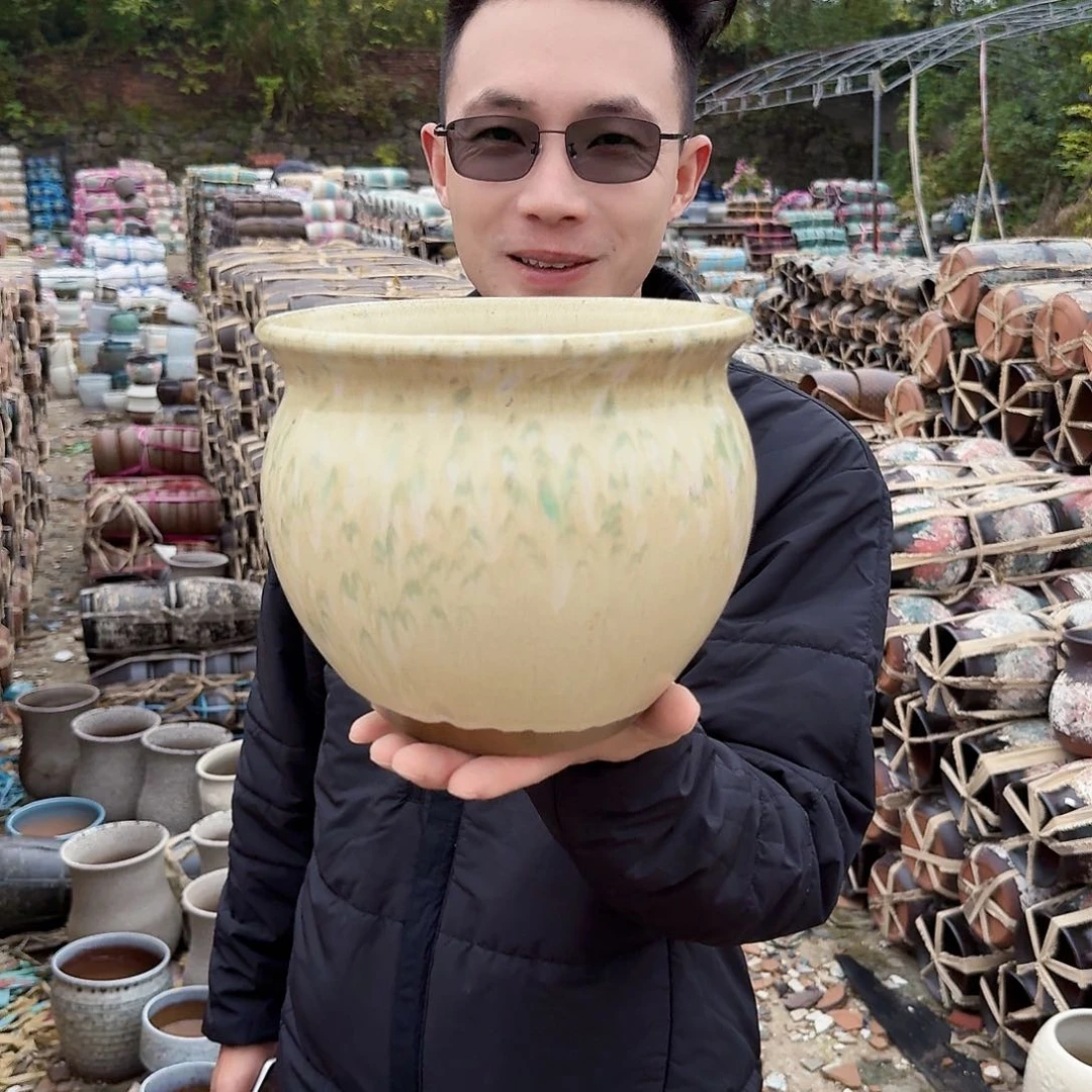 紫砂花盆瑕疵一个一个胖子