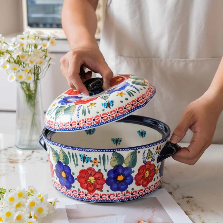 新疆包邮【西里西亚】家用手绘釉下彩陶瓷10.5英寸带盖汤锅加勺