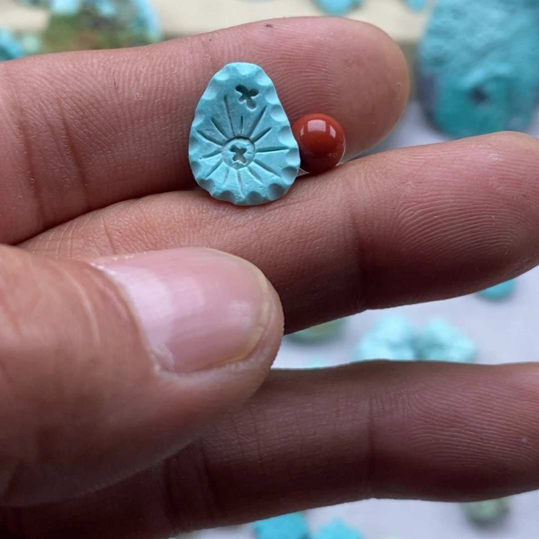 南红玛瑙未镶嵌珠宝半成品