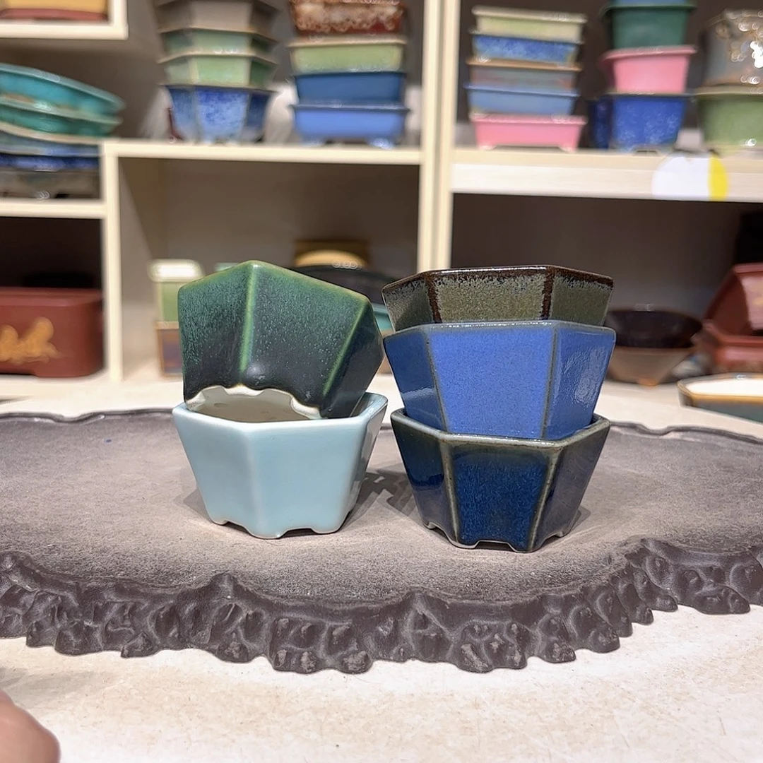 紫砂花盆瑕疵3.5-6-5。。。