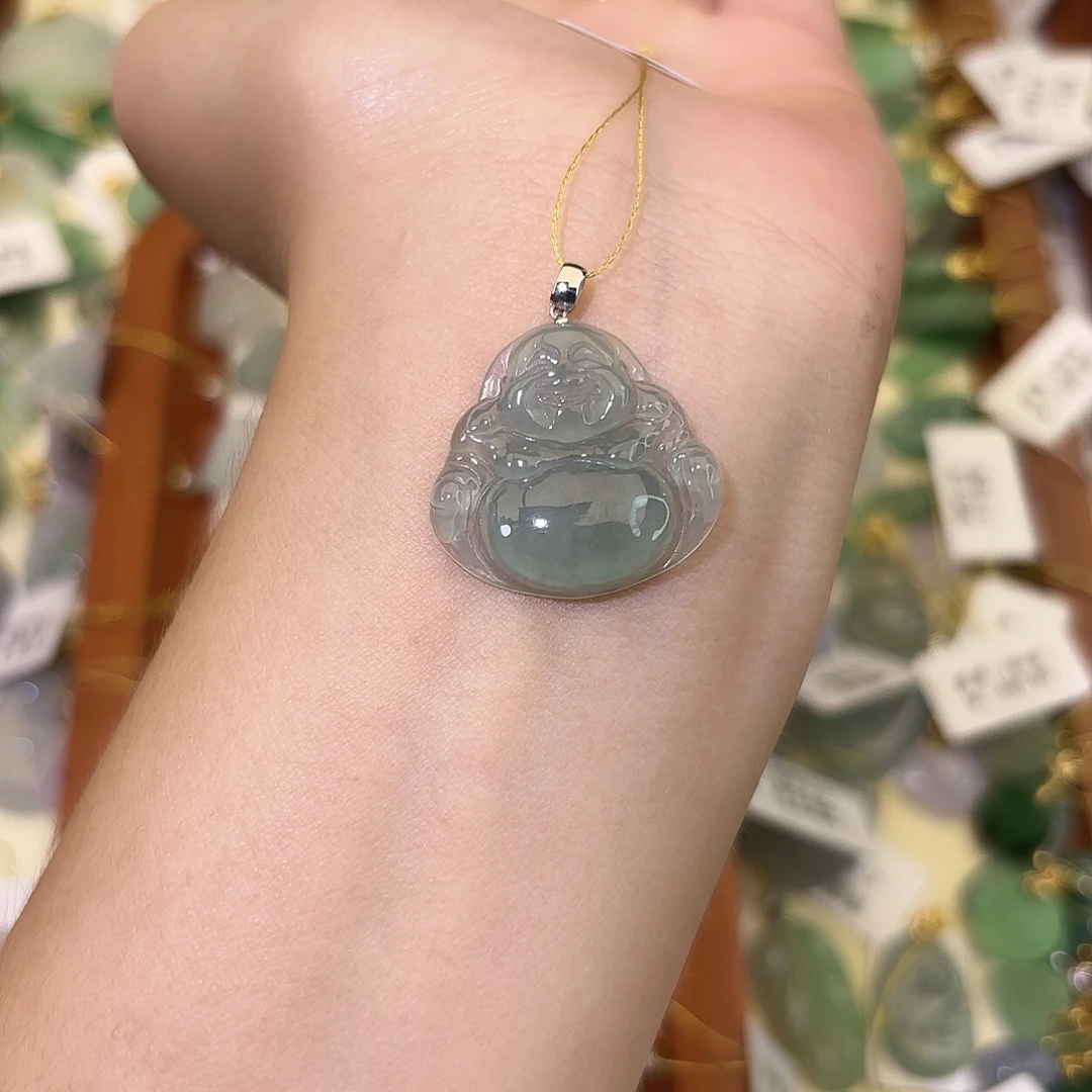 翡翠18K金镶嵌颈饰佛公